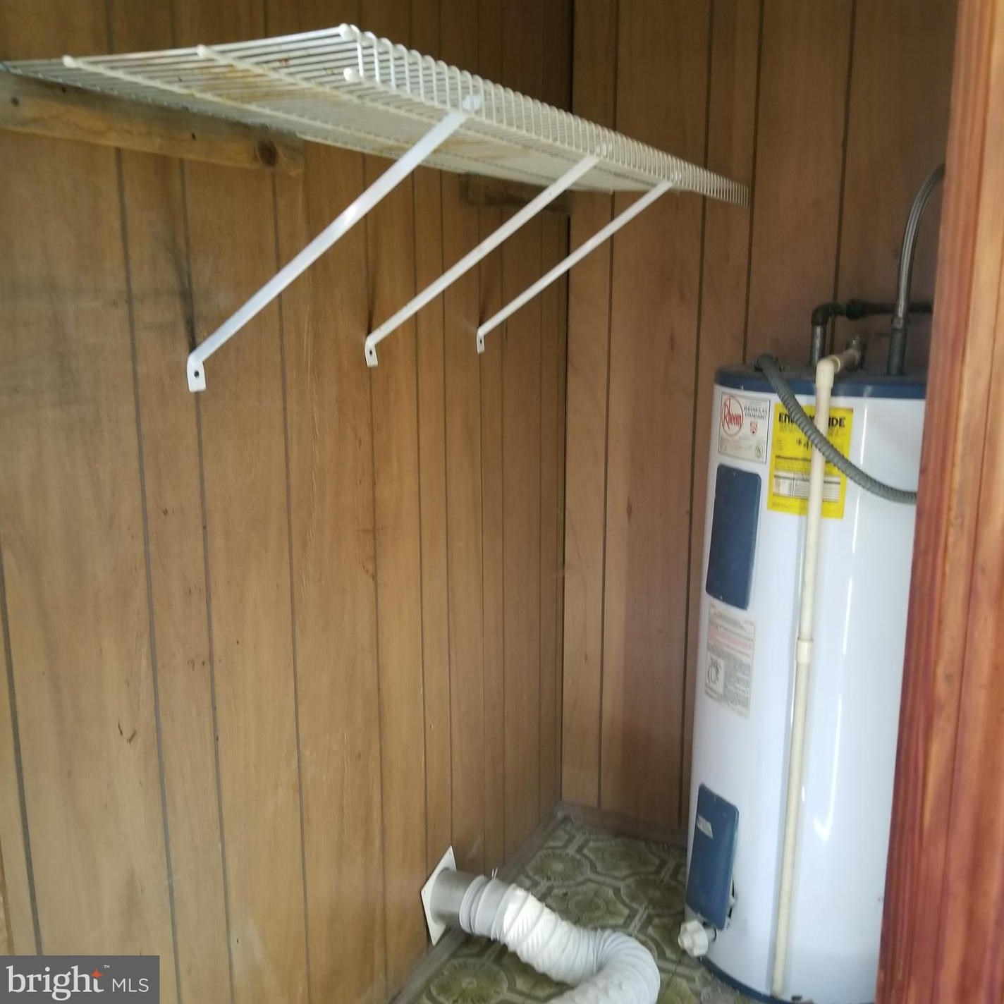 404 Maple Ave, Ridgely MD 21660-1951 exterior