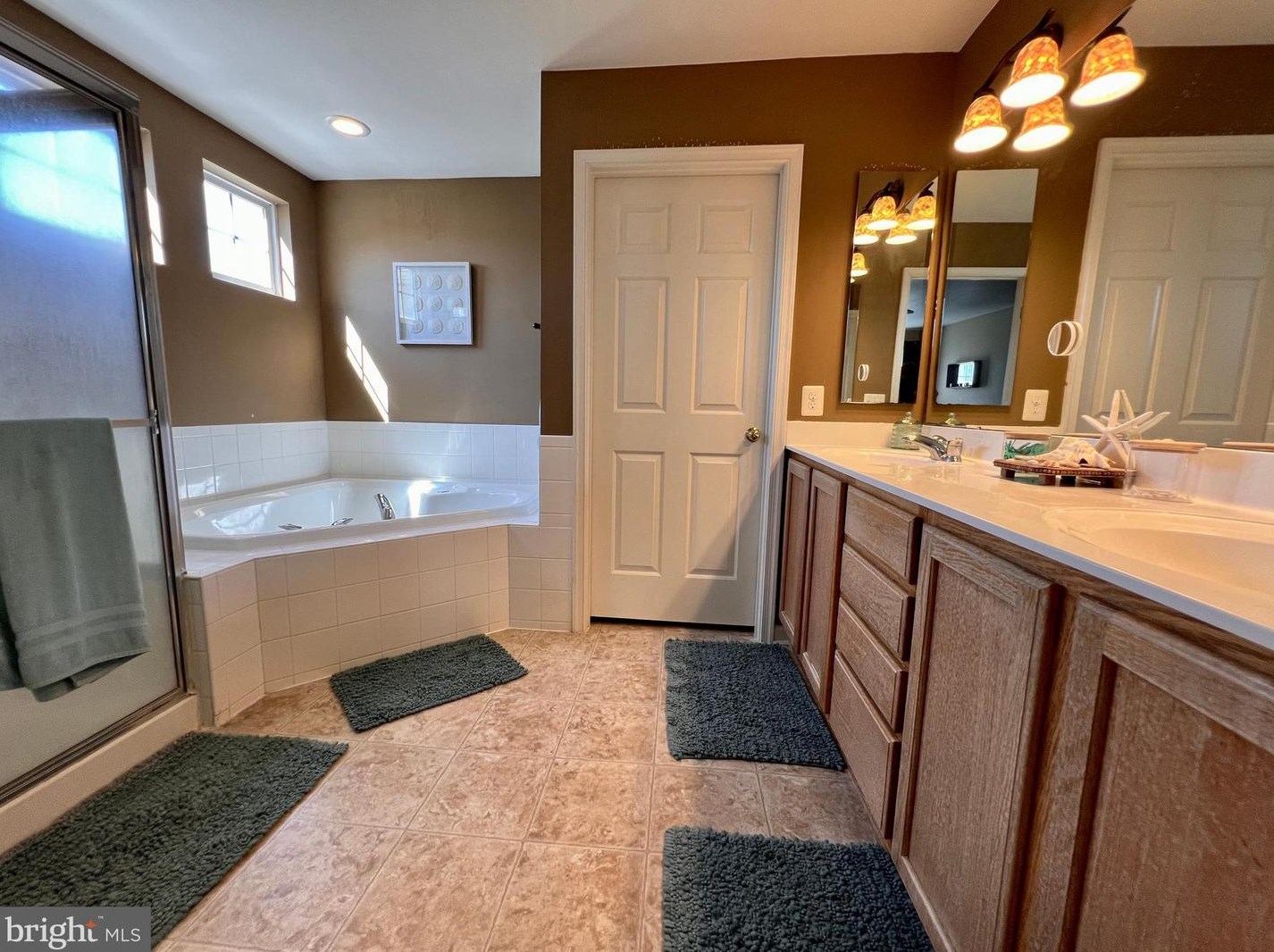 118 Lister Ln, Ridgely MD  21660-1944 exterior