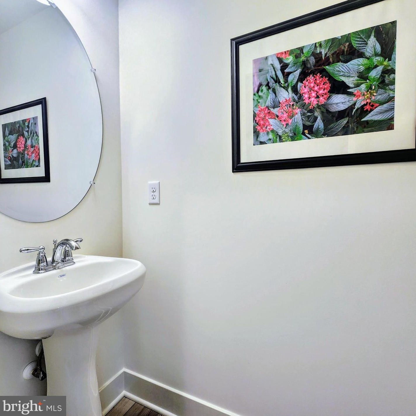 24730 Tribbett Cir, Ridgely MD 21660-1615 exterior