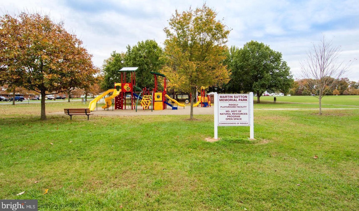 706 Central Ave, Ridgely MD 21660-2148 exterior