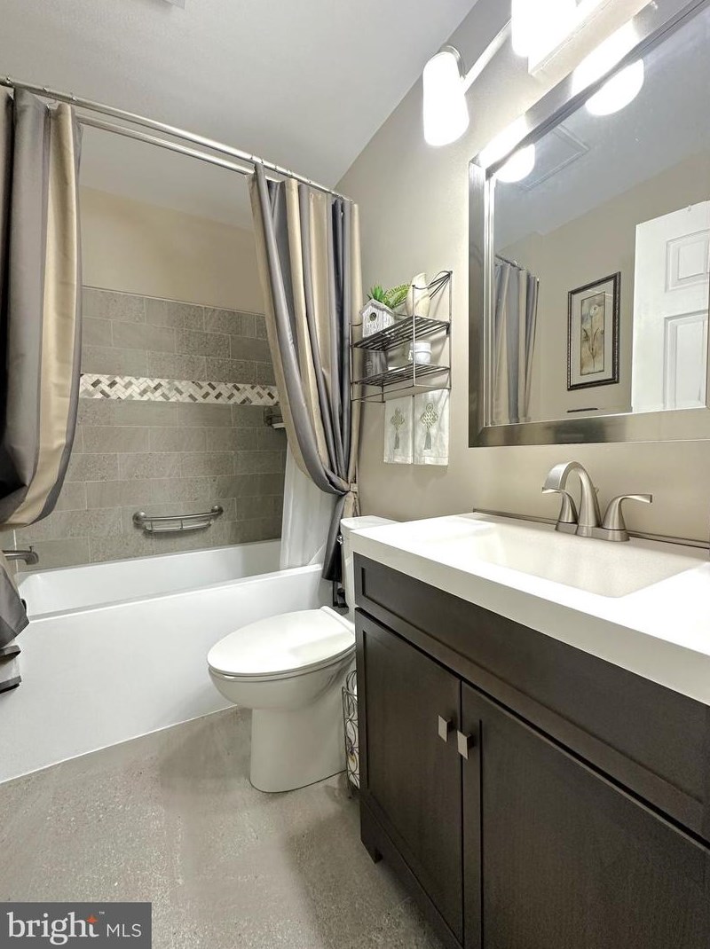 706 Central Ave, Ridgely MD 21660-2148 exterior