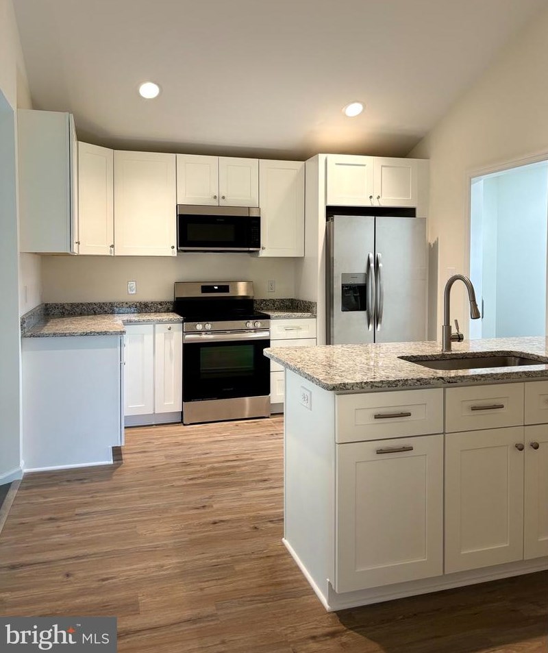 411 Maple Ave, Ridgely MD 21660-1951 exterior