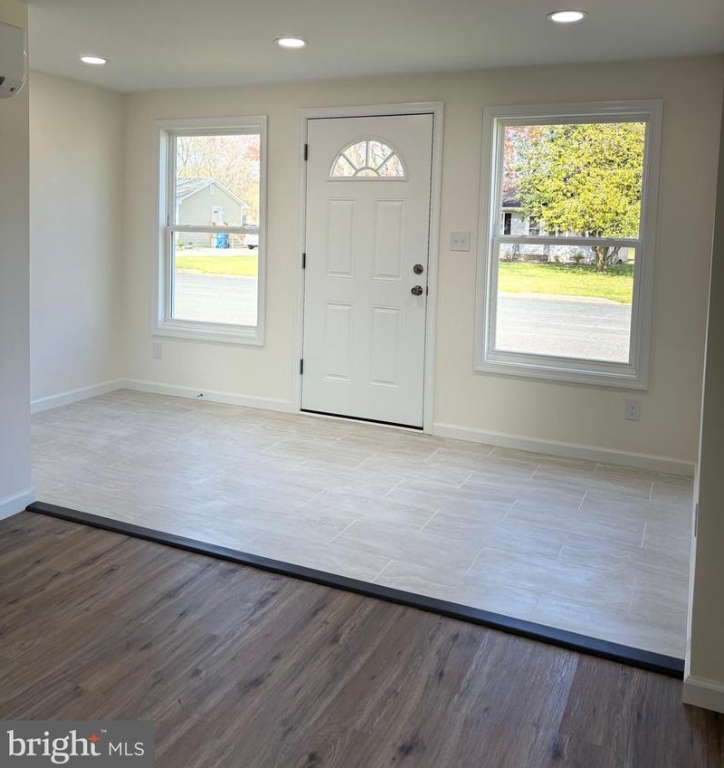 411 Maple Ave, Ridgely MD 21660-1951 exterior