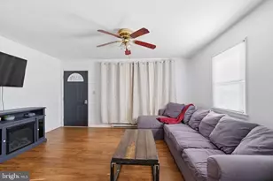 11 N Maple Ave, Ridgely, MD 21660 - Photo 3