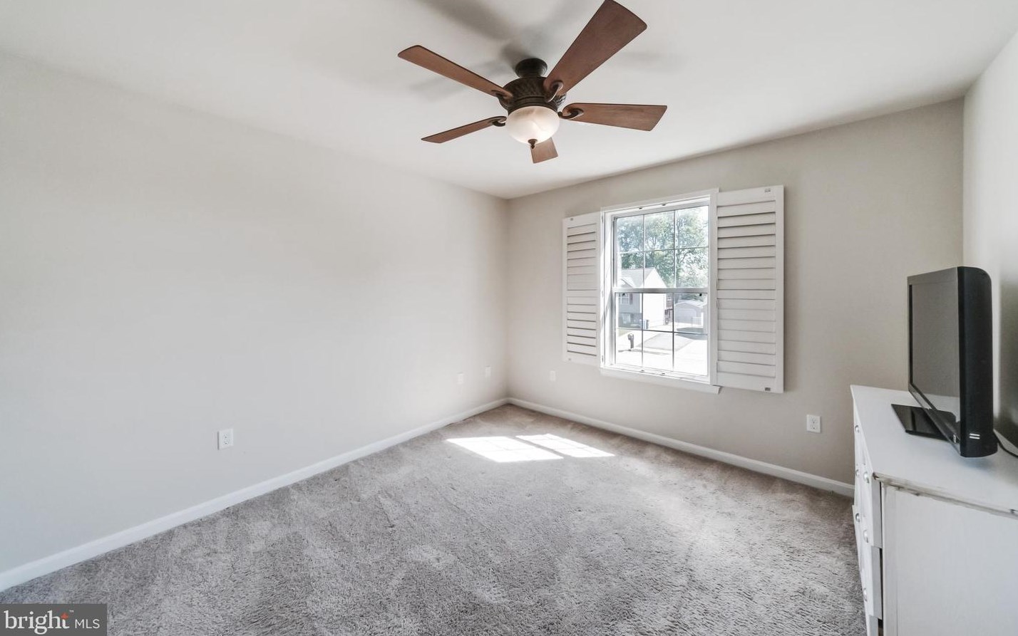 107 Ridge Ave, Taneytown MD  21787-2043 exterior