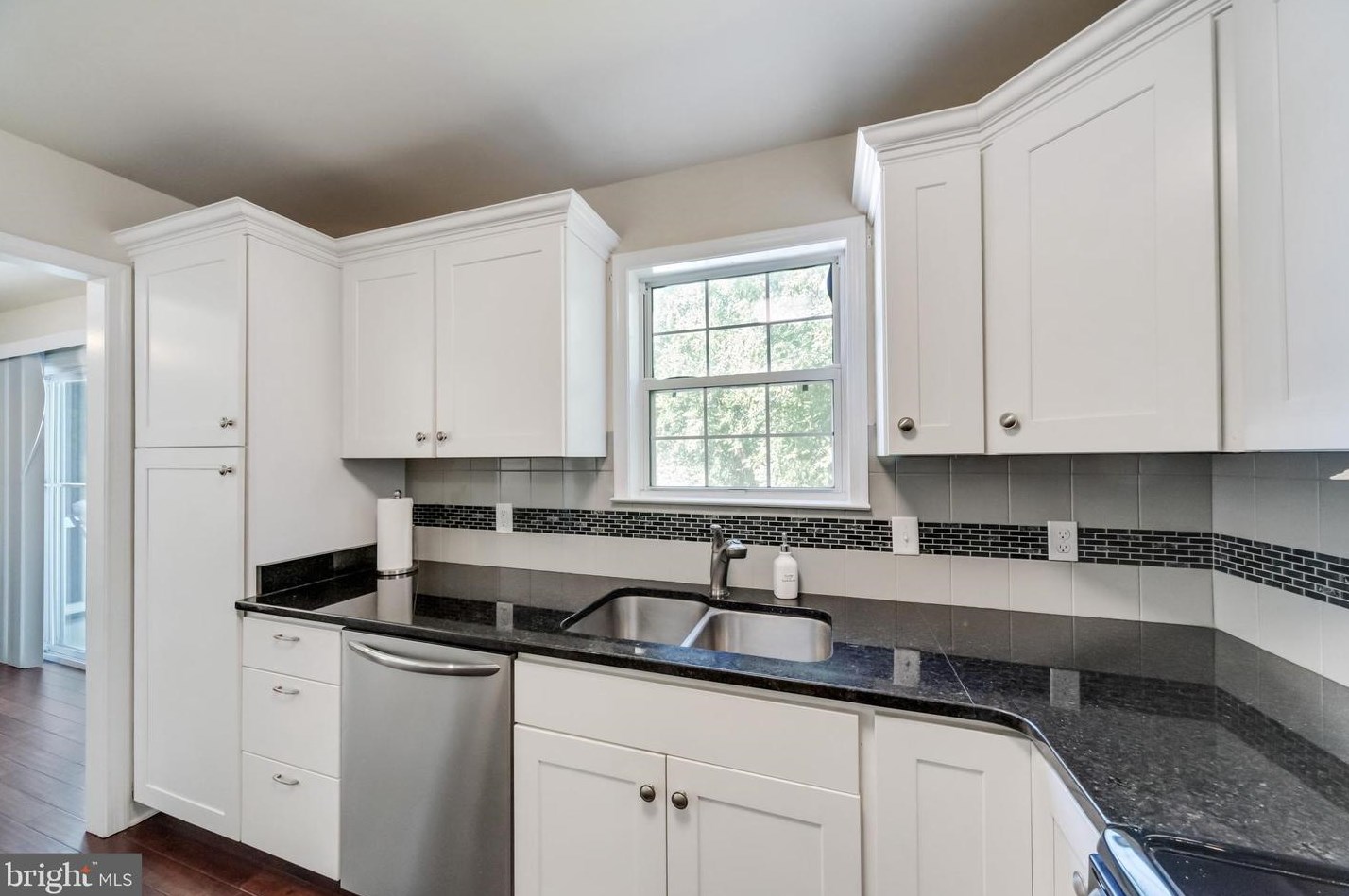 107 Ridge Ave, Taneytown MD  21787-2043 exterior