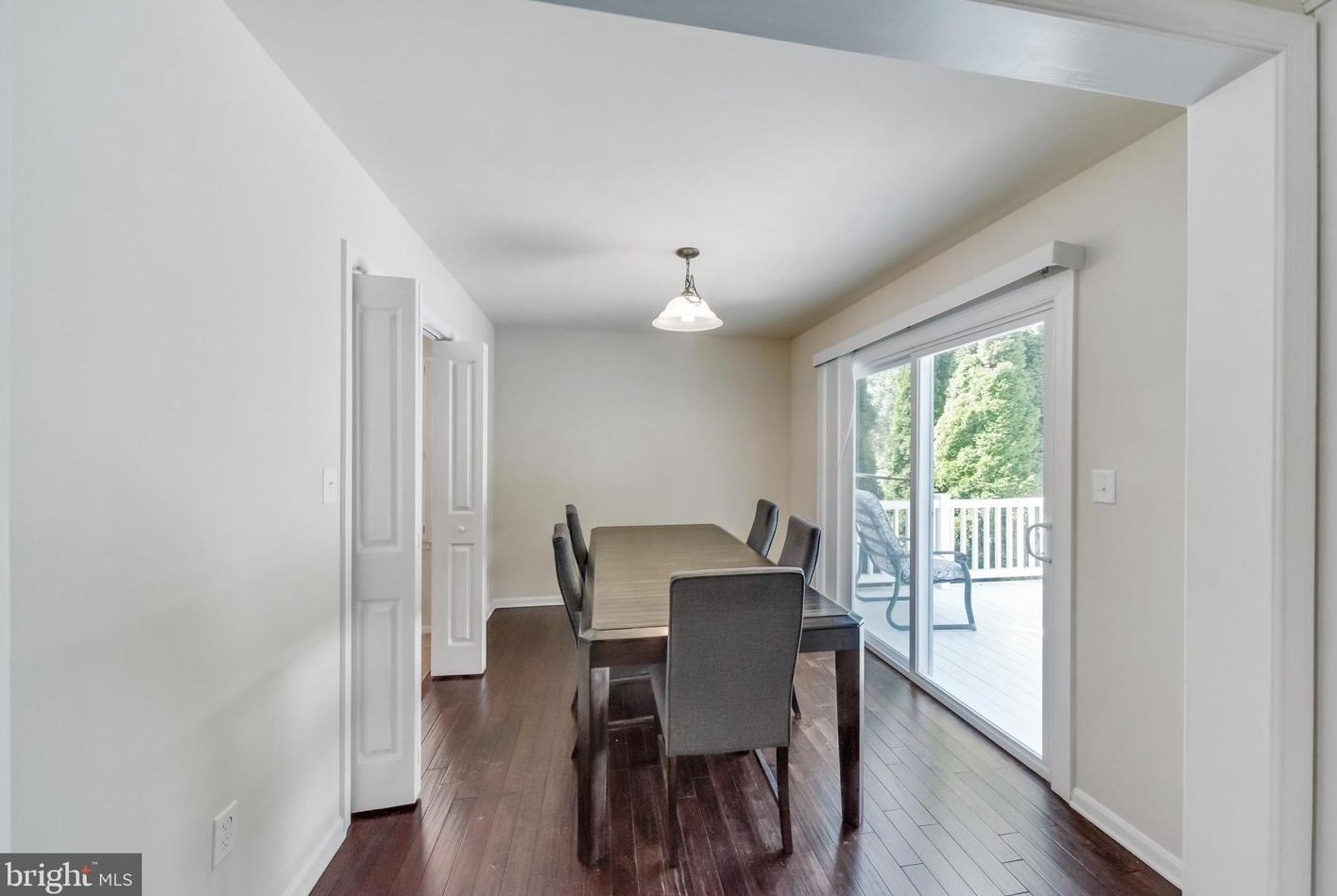 107 Ridge Ave, Taneytown MD  21787-2043 exterior