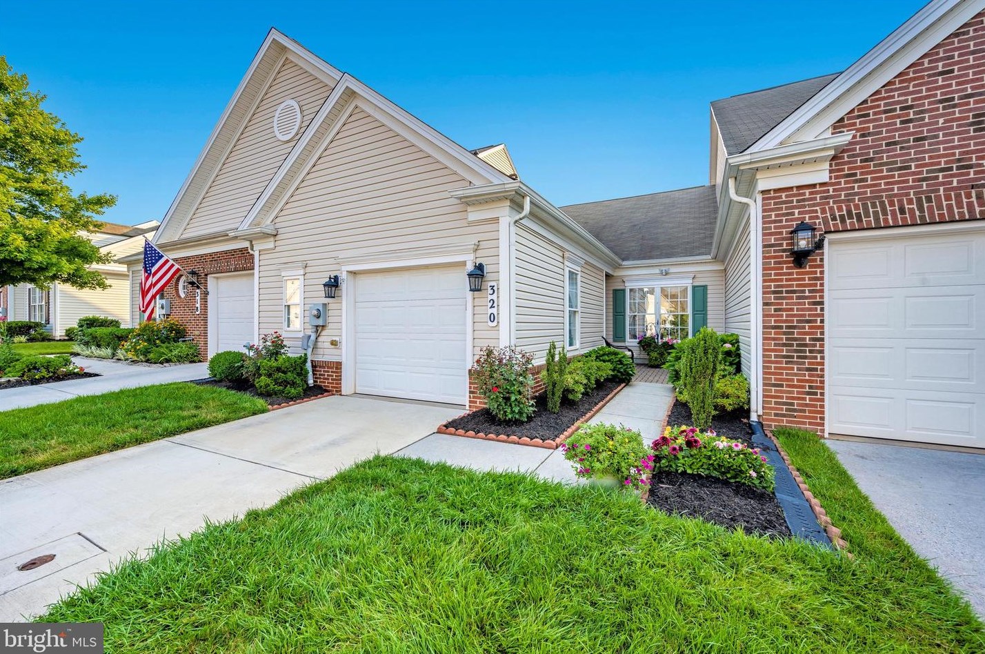 320 Butterfly Dr, Taneytown MD  21787-1542 exterior