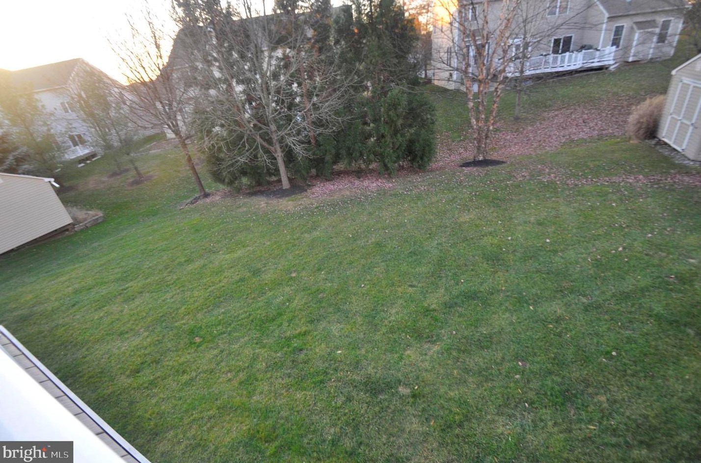 304 Saddleback Trl, Mount Airy MD 21771-4063 exterior