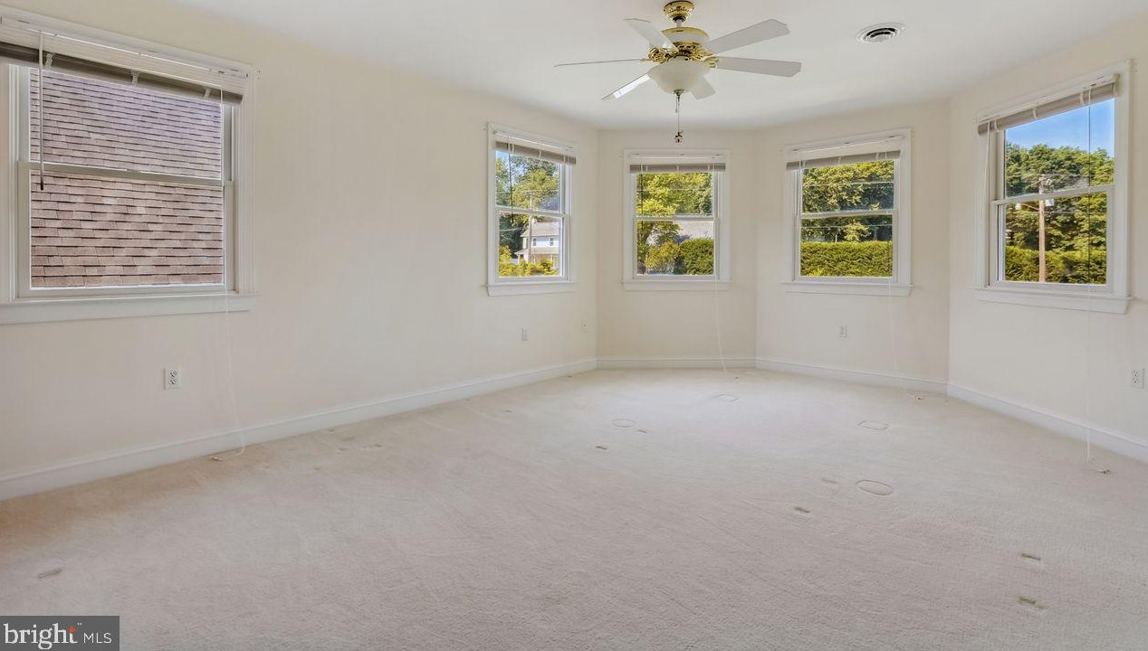 5821 Cabbage Spring Rd, Mount Airy MD 21771-8019 exterior