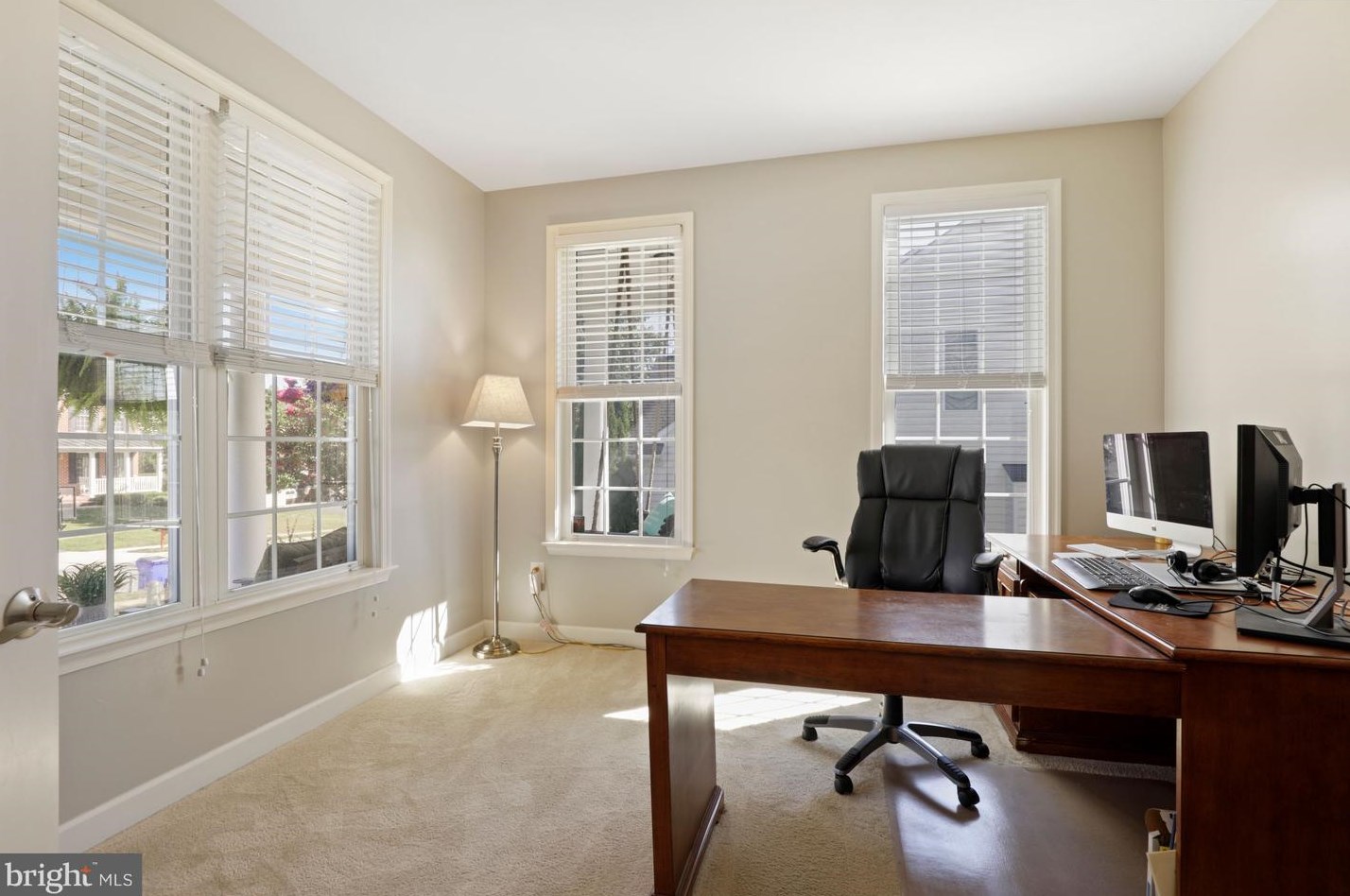 2108 Scarlet Way, Mount Airy MD 21771-8750 exterior