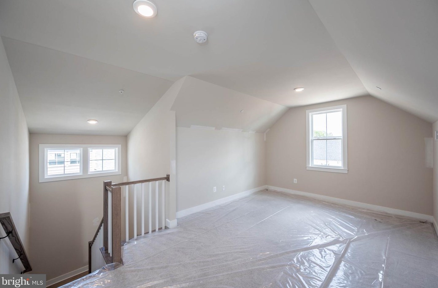 301 Park Ave, Mount Airy MD 21771-5424 exterior