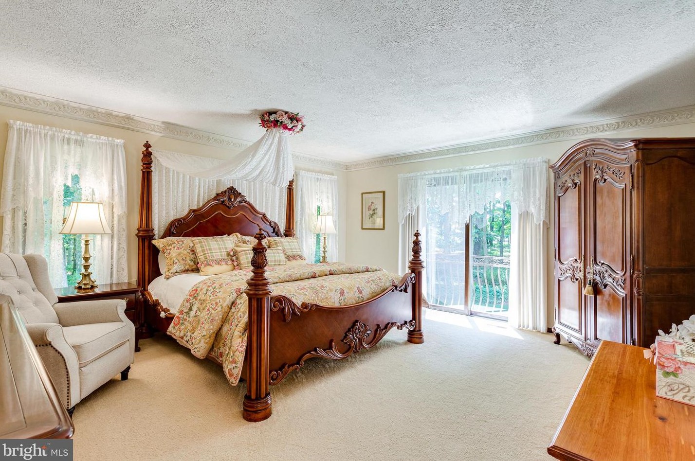 5089 Fleming Rd, Mount Airy MD 21771-8710 exterior