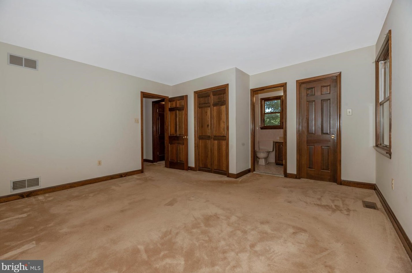 4799 Babylon Rd, Taneytown MD 21787-1416 exterior