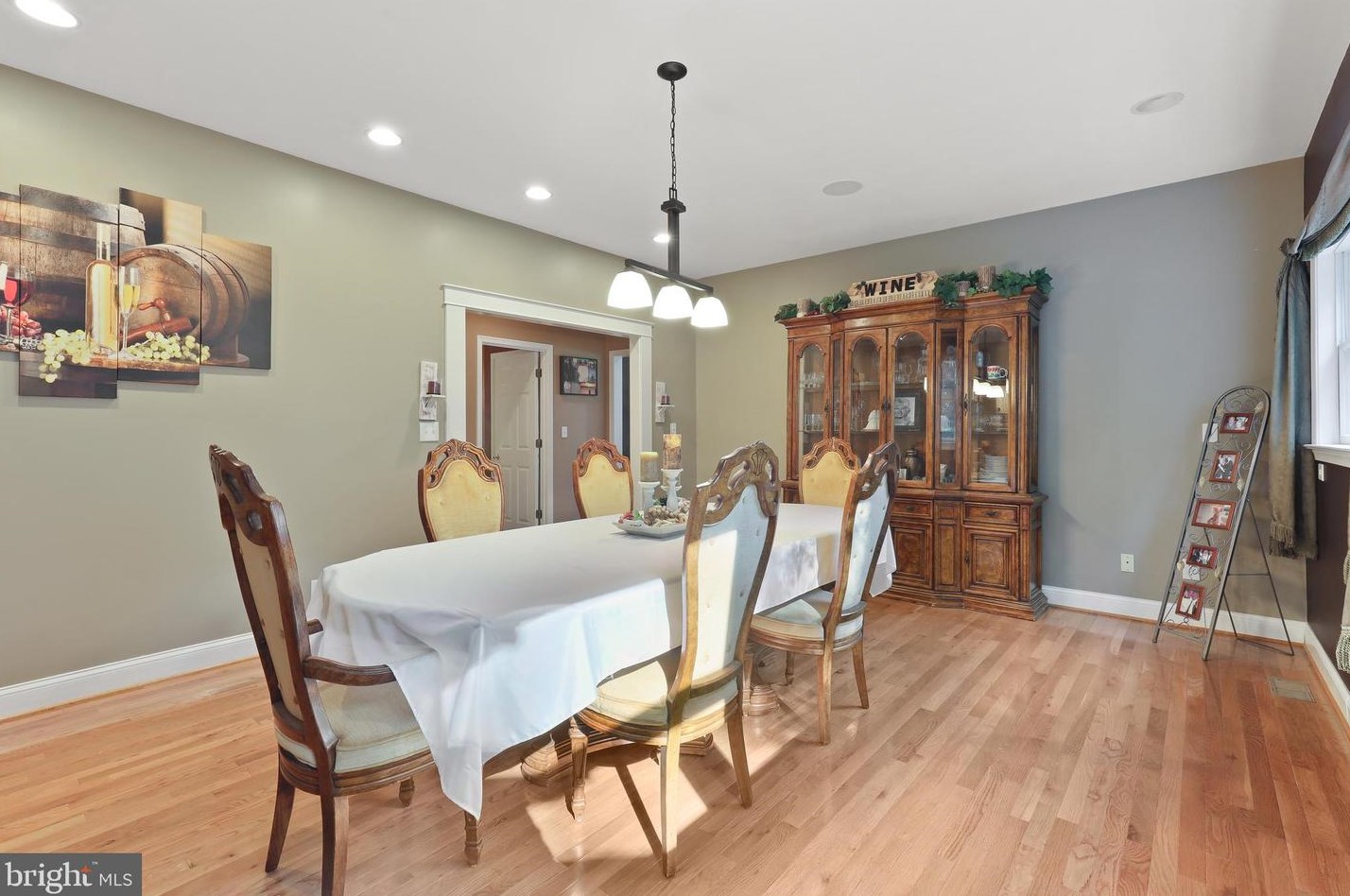 5710 Cabbage Spring Rd, Mount Airy MD  21771-8012 exterior