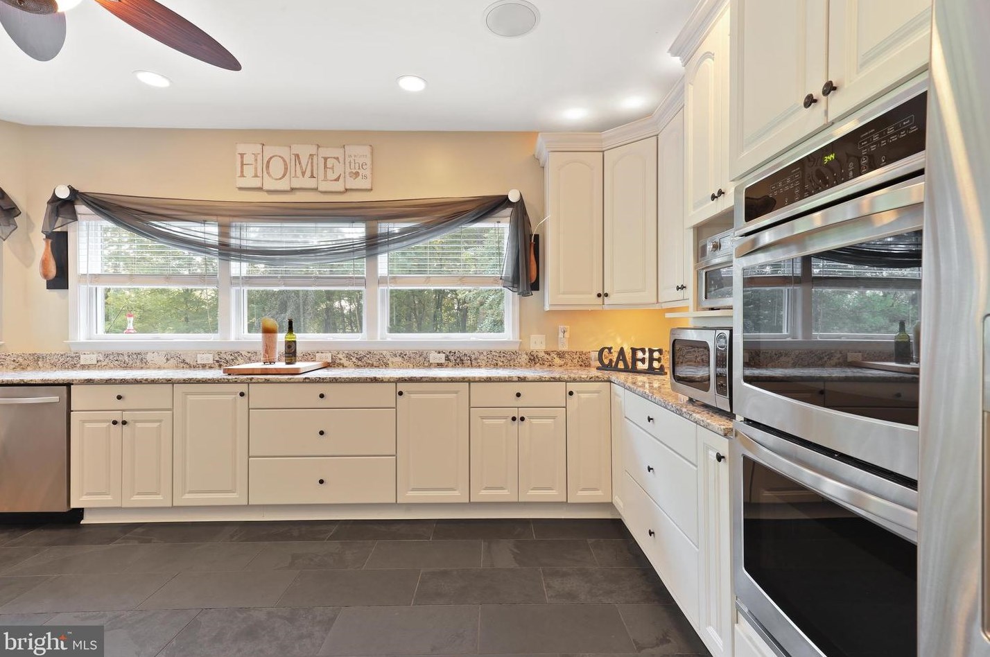 5710 Cabbage Spring Rd, Mount Airy MD  21771-8012 exterior