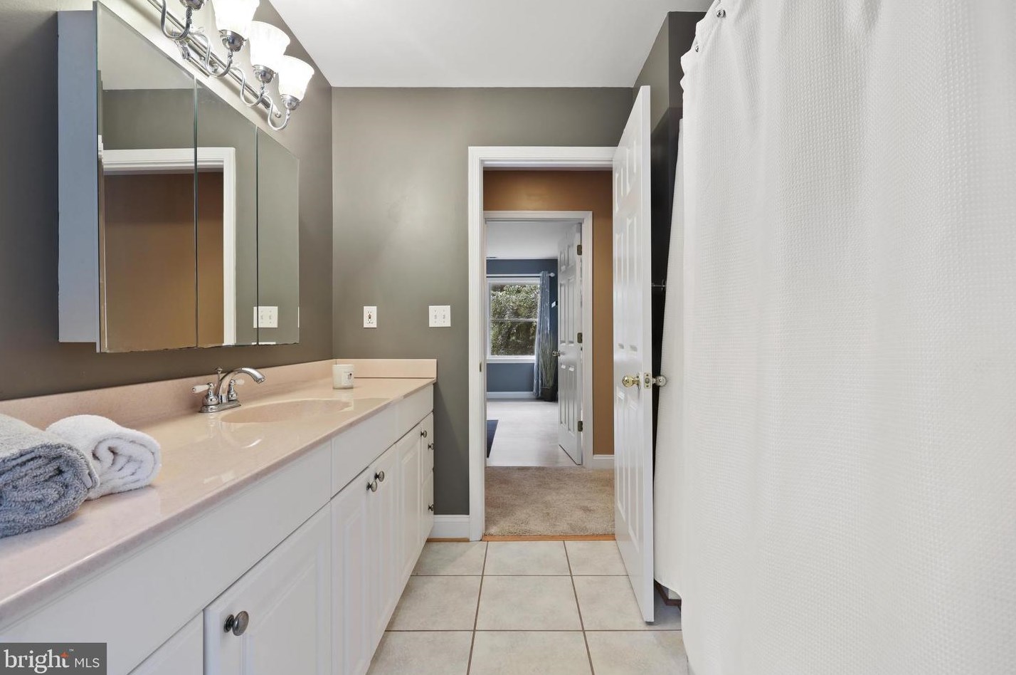 5710 Cabbage Spring Rd, Mount Airy MD  21771-8012 exterior