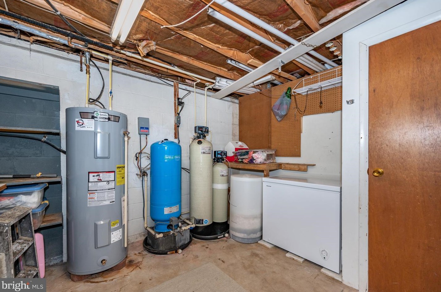 3005 Michael Rd, Mount Airy MD 21771-8922 exterior