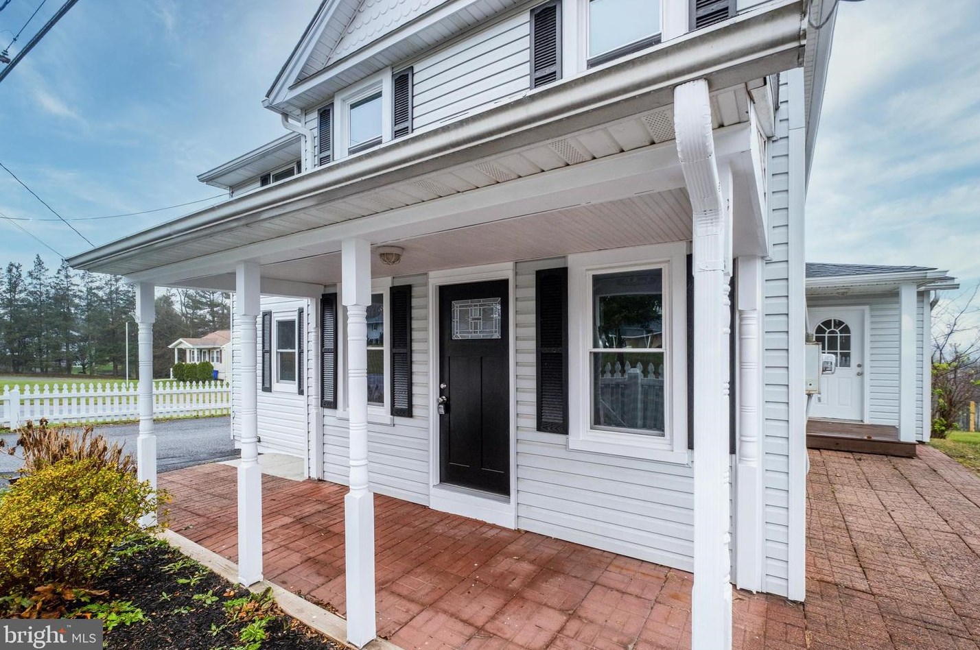 1116 Main St, Mount Airy MD 21771-5677 exterior