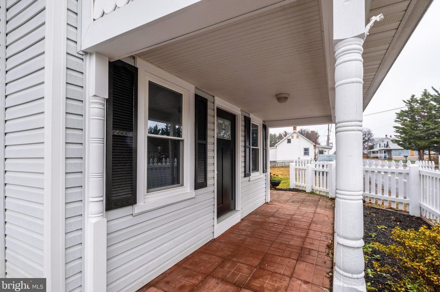 1116 Main St, Mount Airy MD 21771-5677 exterior