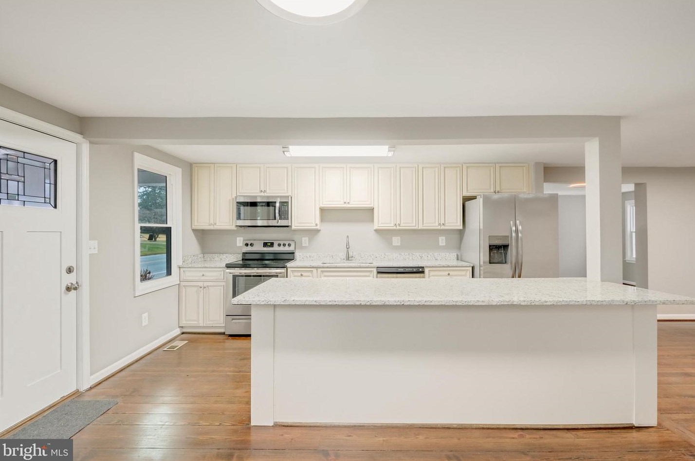 1116 Main St, Mount Airy MD 21771-5677 exterior