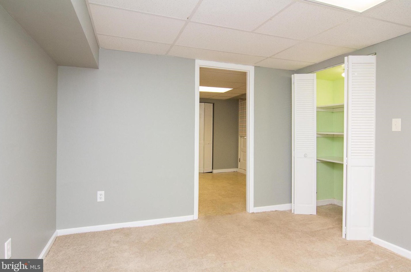 2401 Albert Rill Rd, Hampstead MD  21074-1014 exterior