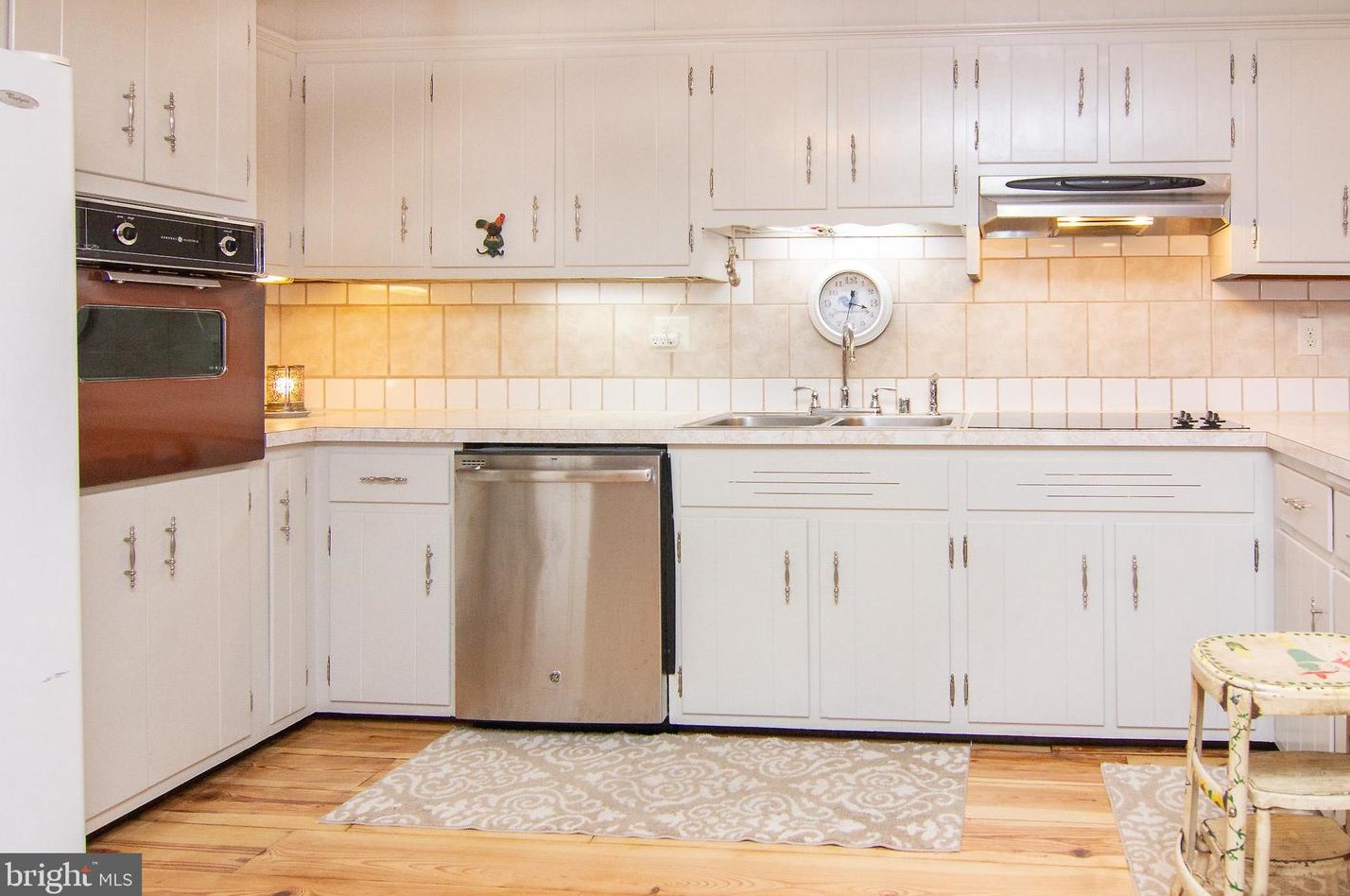 2401 Albert Rill Rd, Hampstead MD  21074-1014 exterior