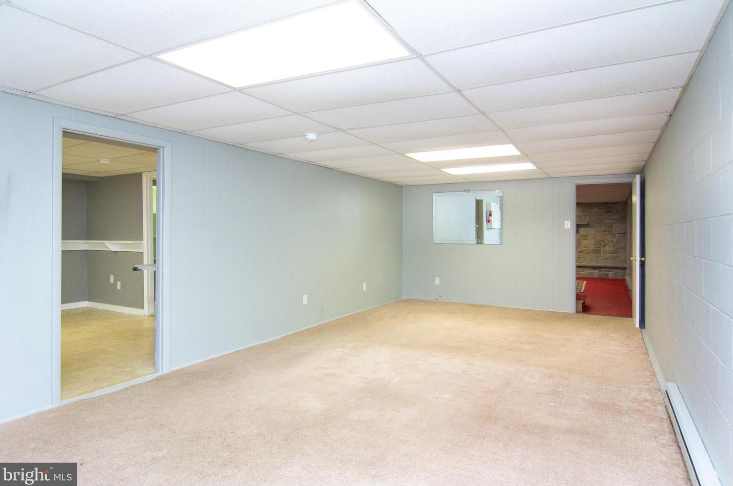 2401 Albert Rill Rd, Hampstead MD  21074-1014 exterior