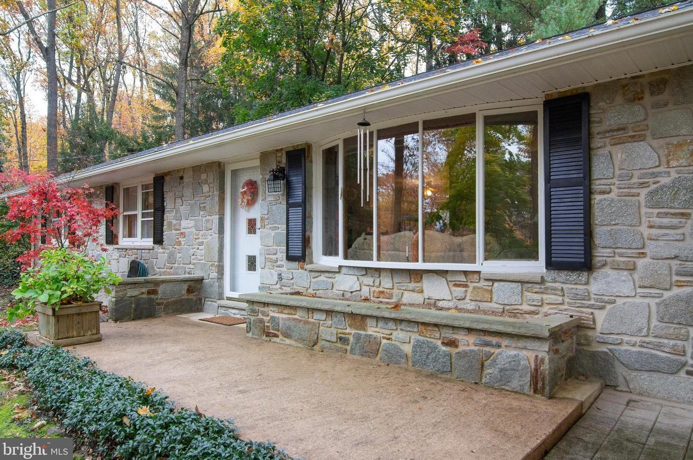 2401 Albert Rill Rd, Hampstead MD  21074-1014 exterior