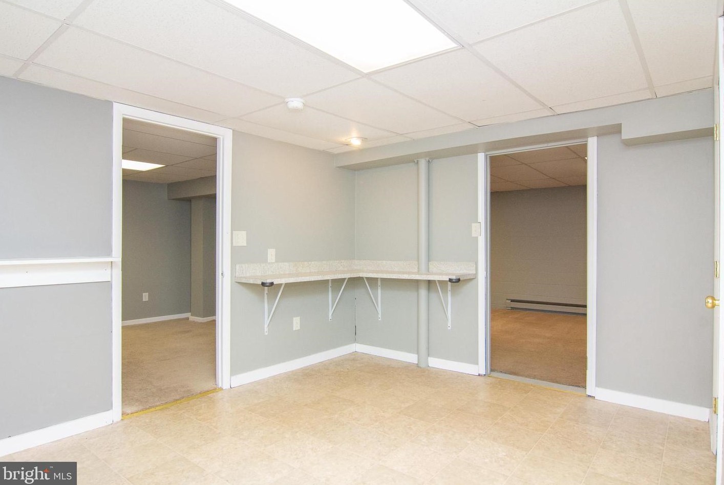 2401 Albert Rill Rd, Hampstead MD  21074-1014 exterior