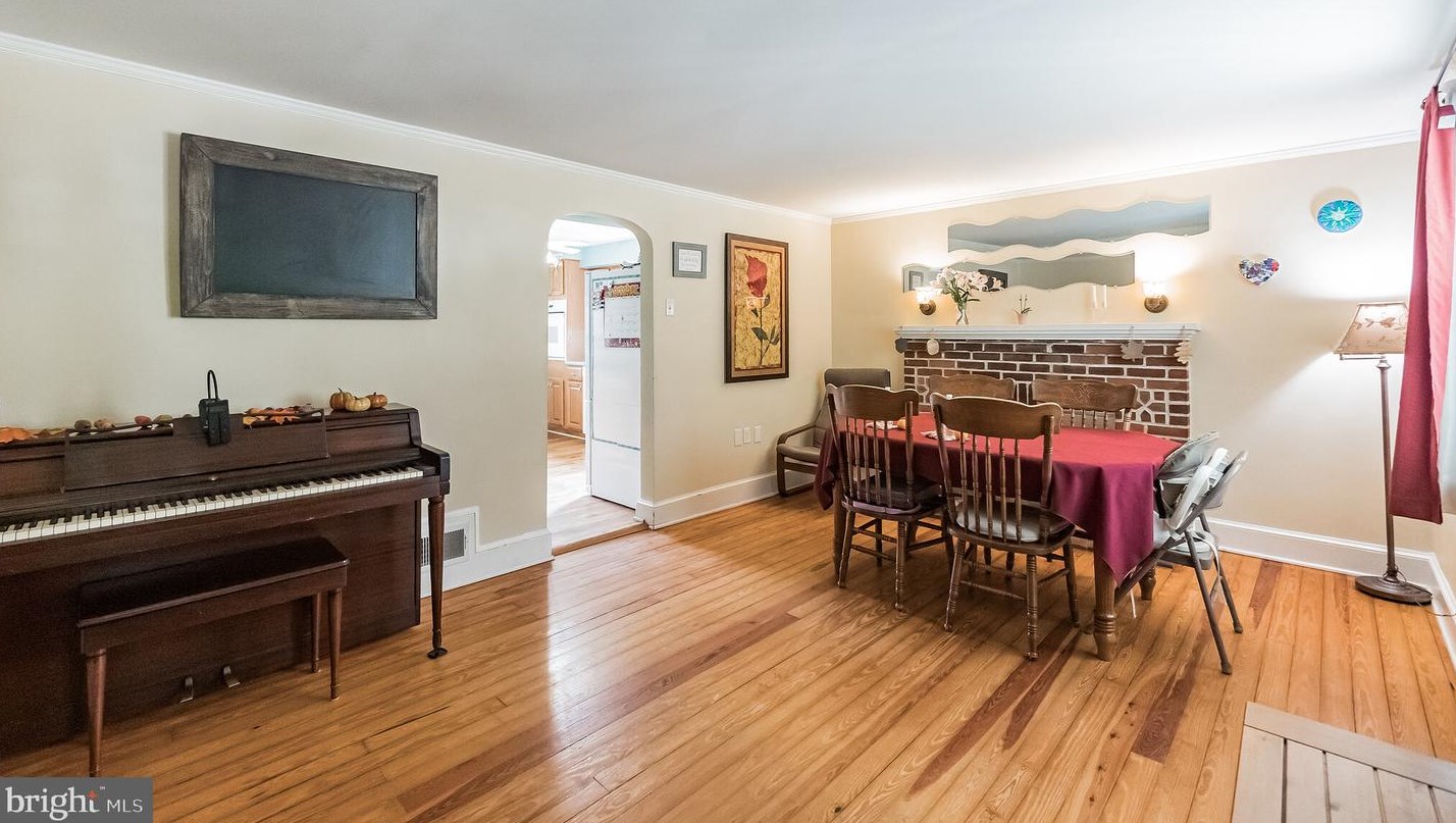 2835 Cedarhurst Rd, Patapsco MD 21048-2316 exterior