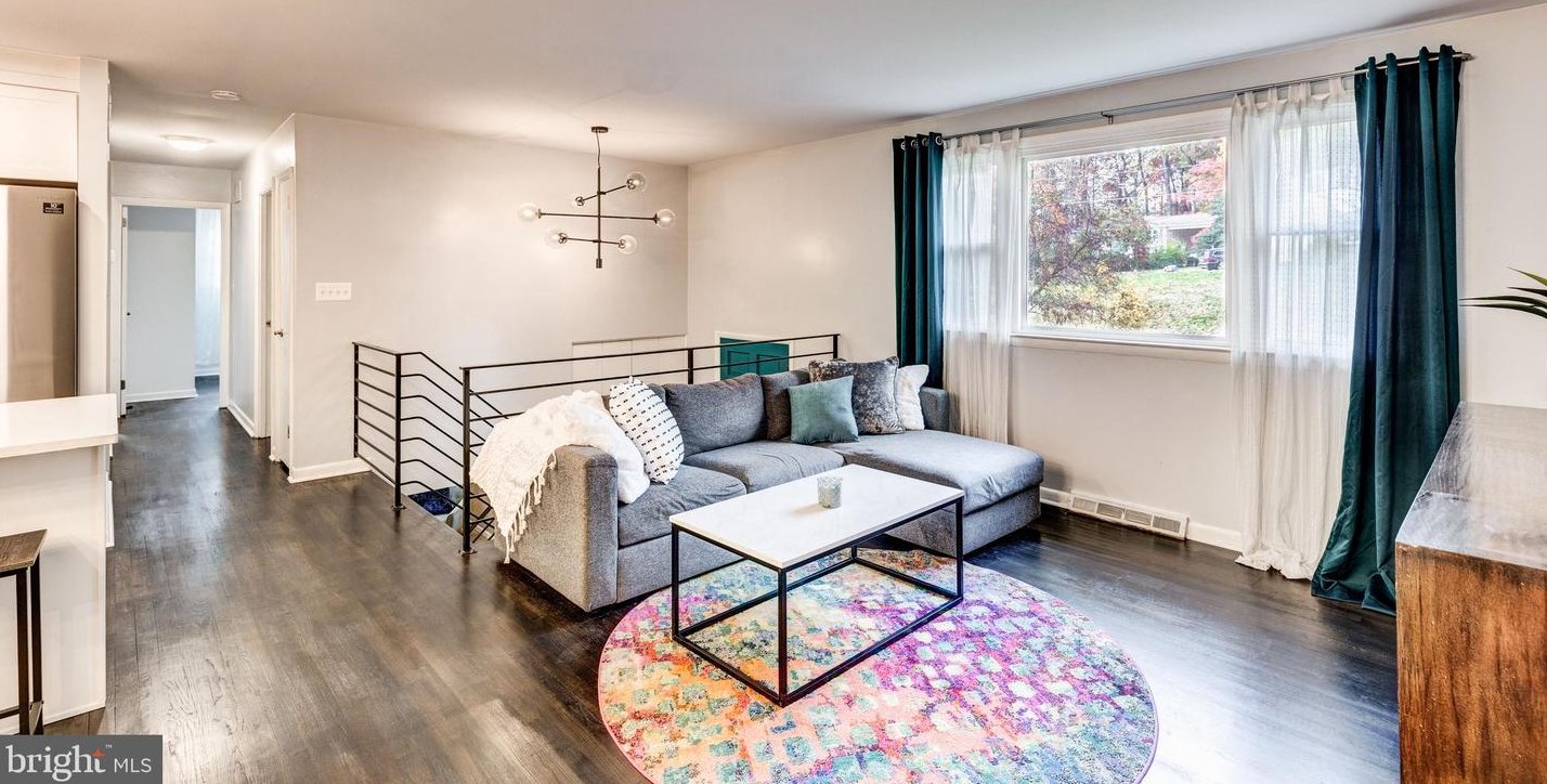 2422 Clydesdale Rd, Patapsco MD  21048-1614 exterior