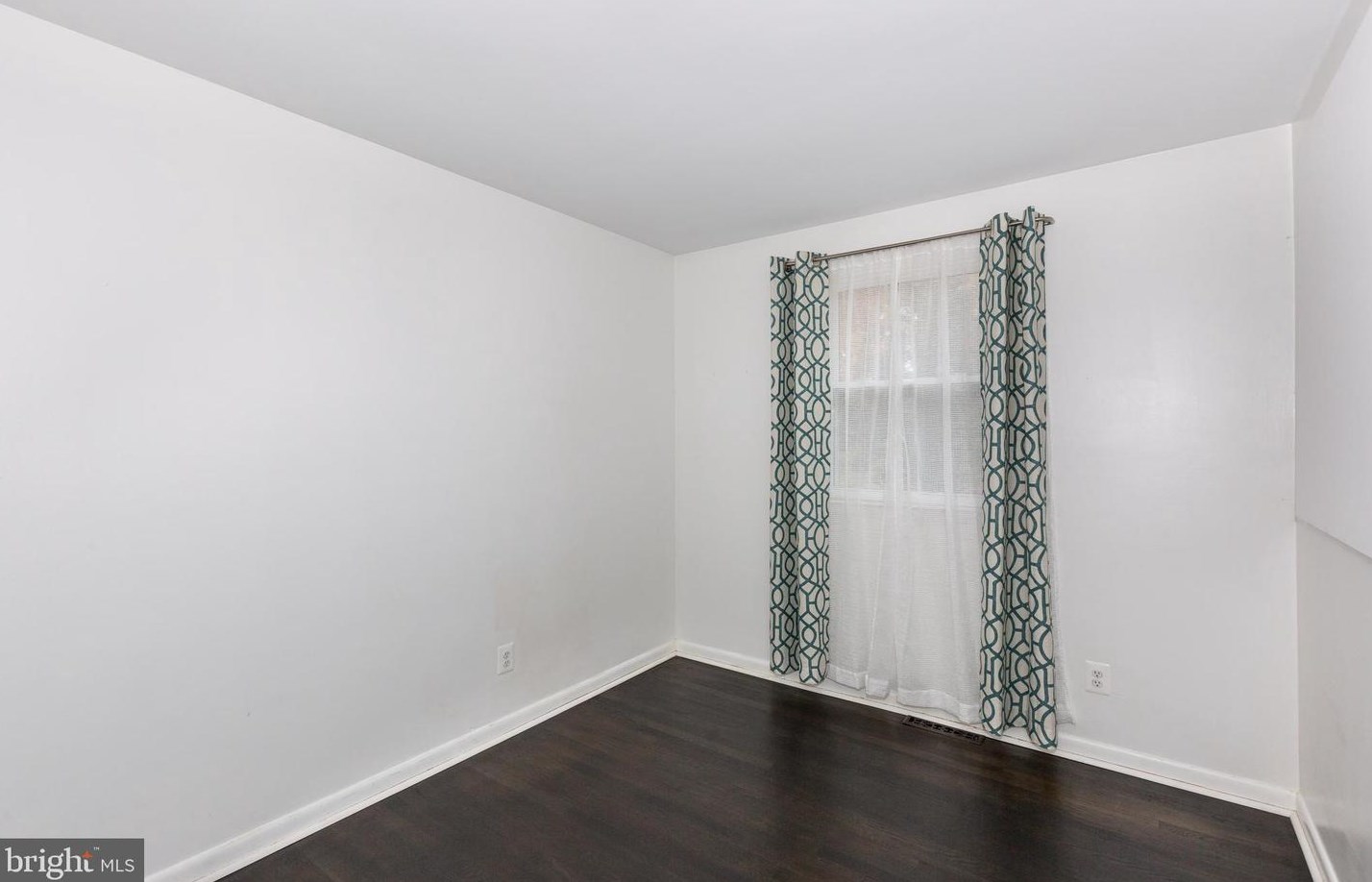 2422 Clydesdale Rd, Patapsco MD  21048-1614 exterior