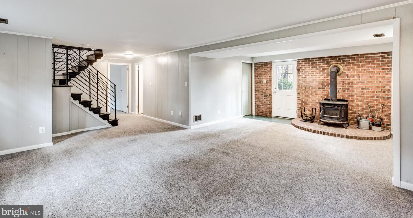 2422 Clydesdale Rd, Patapsco MD  21048-1614 exterior