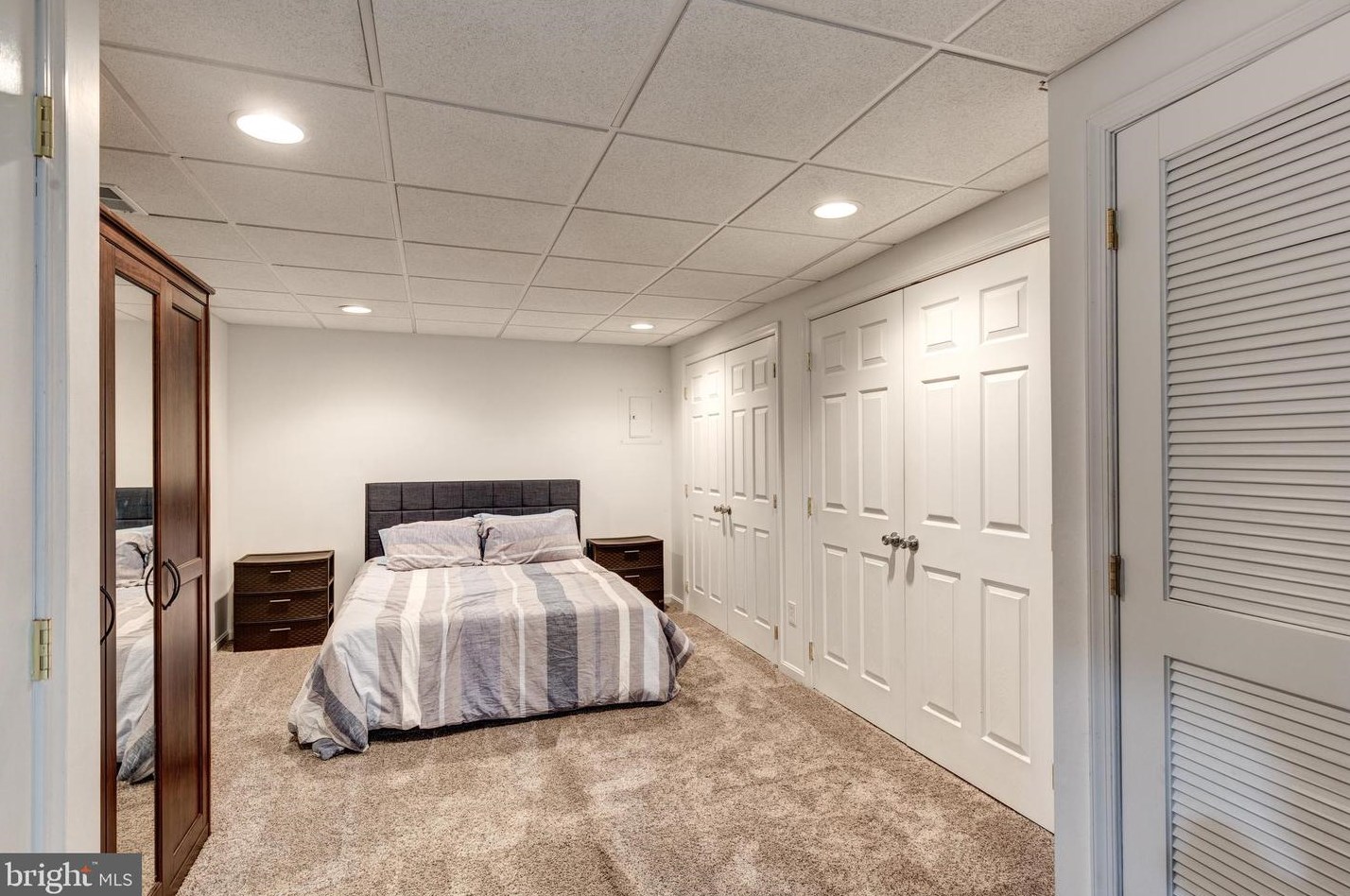 1303 Marian Way, Mount Airy MD 21771-5873 exterior