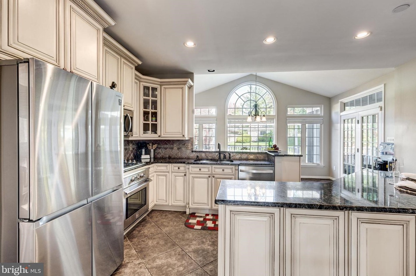 1303 Marian Way, Mount Airy MD 21771-5873 exterior