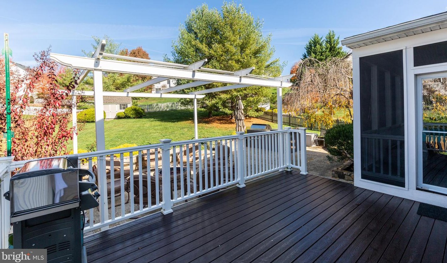 1303 Marian Way, Mount Airy MD 21771-5873 exterior