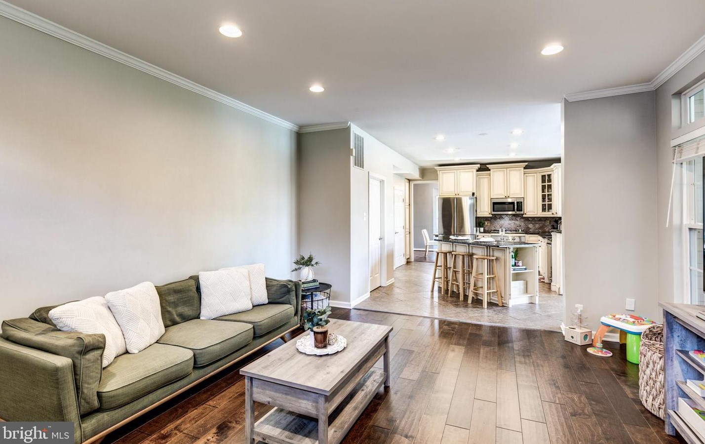 1303 Marian Way, Mount Airy MD 21771-5873 exterior