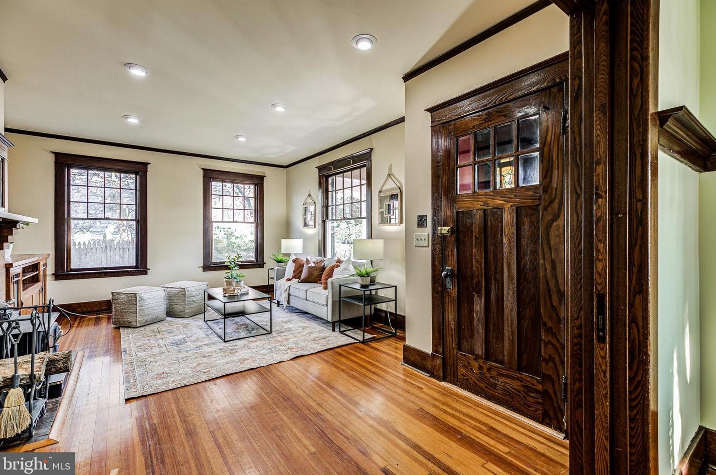 124 Main St, New Windsor MD  21776-9756 exterior