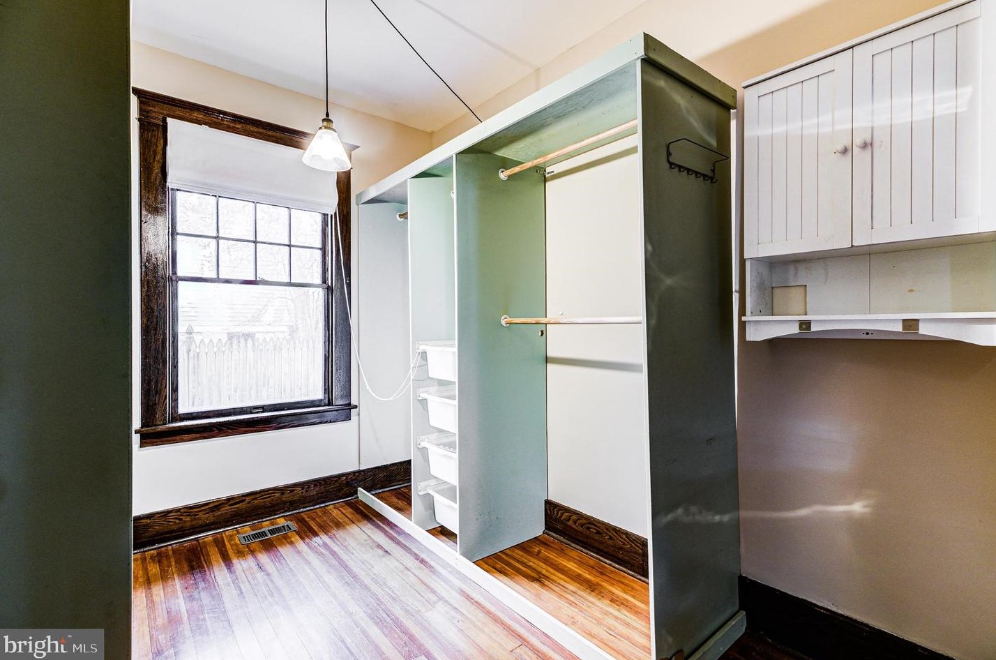 124 Main St, New Windsor MD  21776-9756 exterior