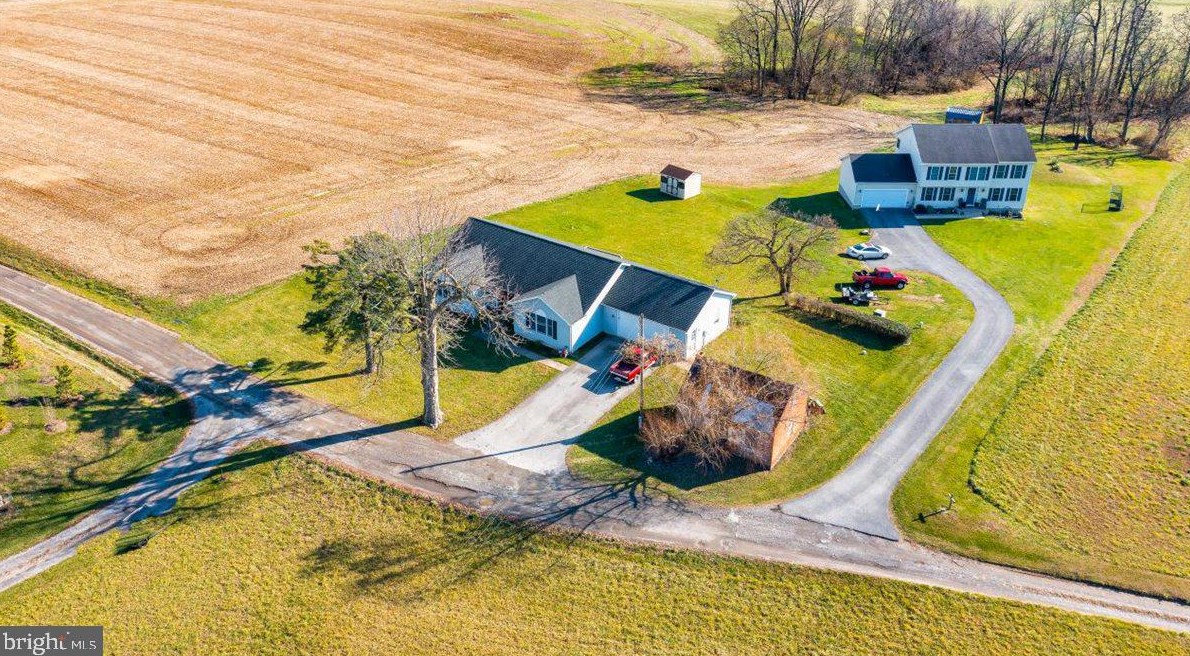 1115 Slingluff Rd, New Windsor MD  21776-9322 exterior