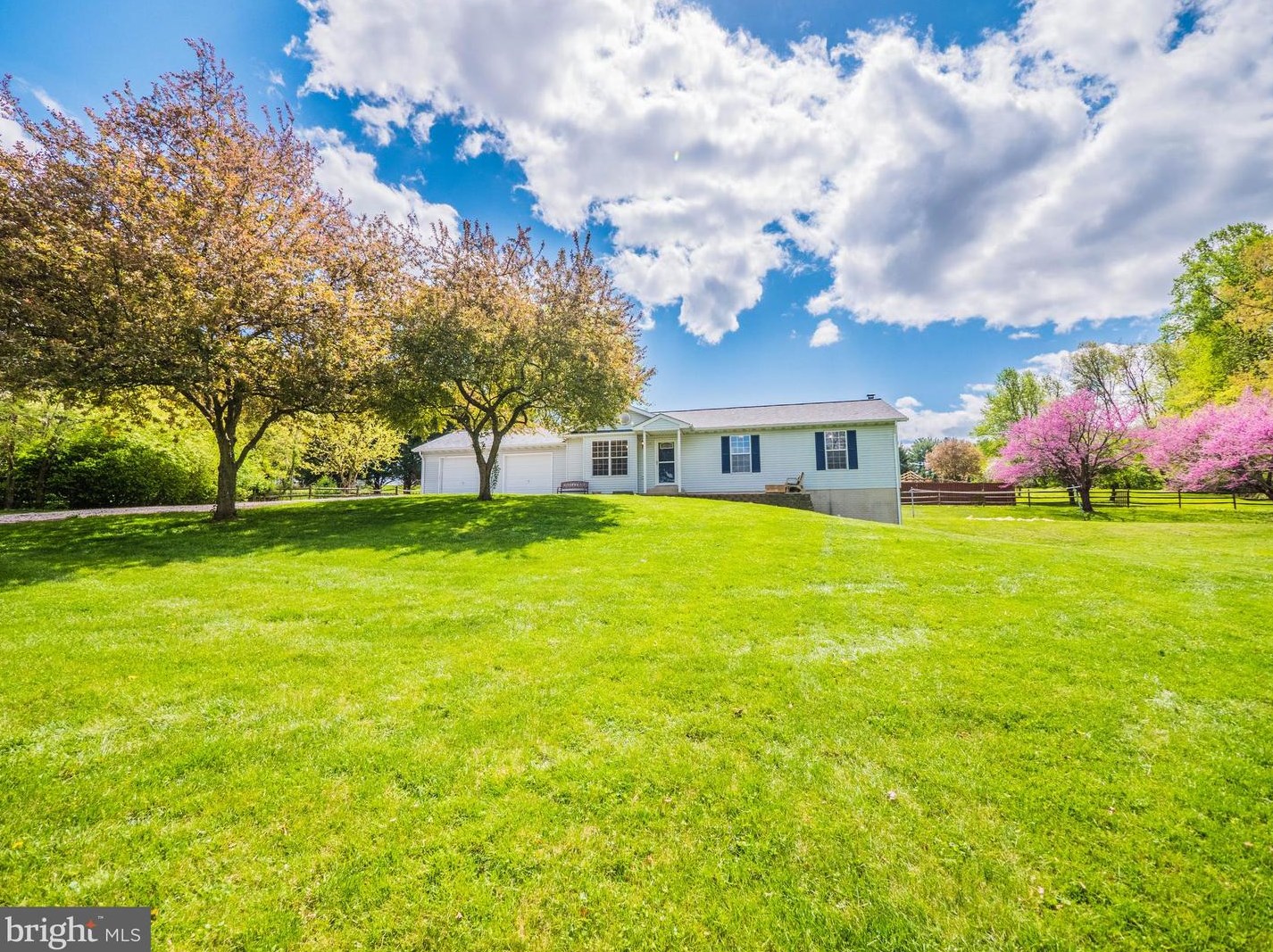 2225 Doctor Stitely Rd, New Windsor MD  21776-8313 exterior