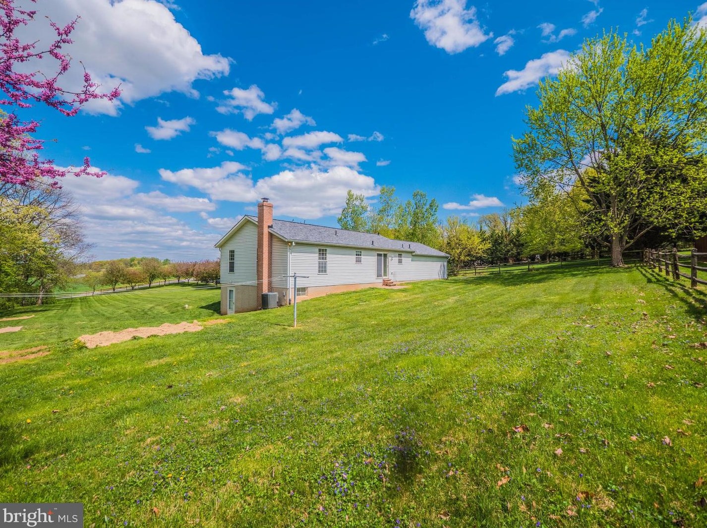 2225 Doctor Stitely Rd, New Windsor MD  21776-8313 exterior