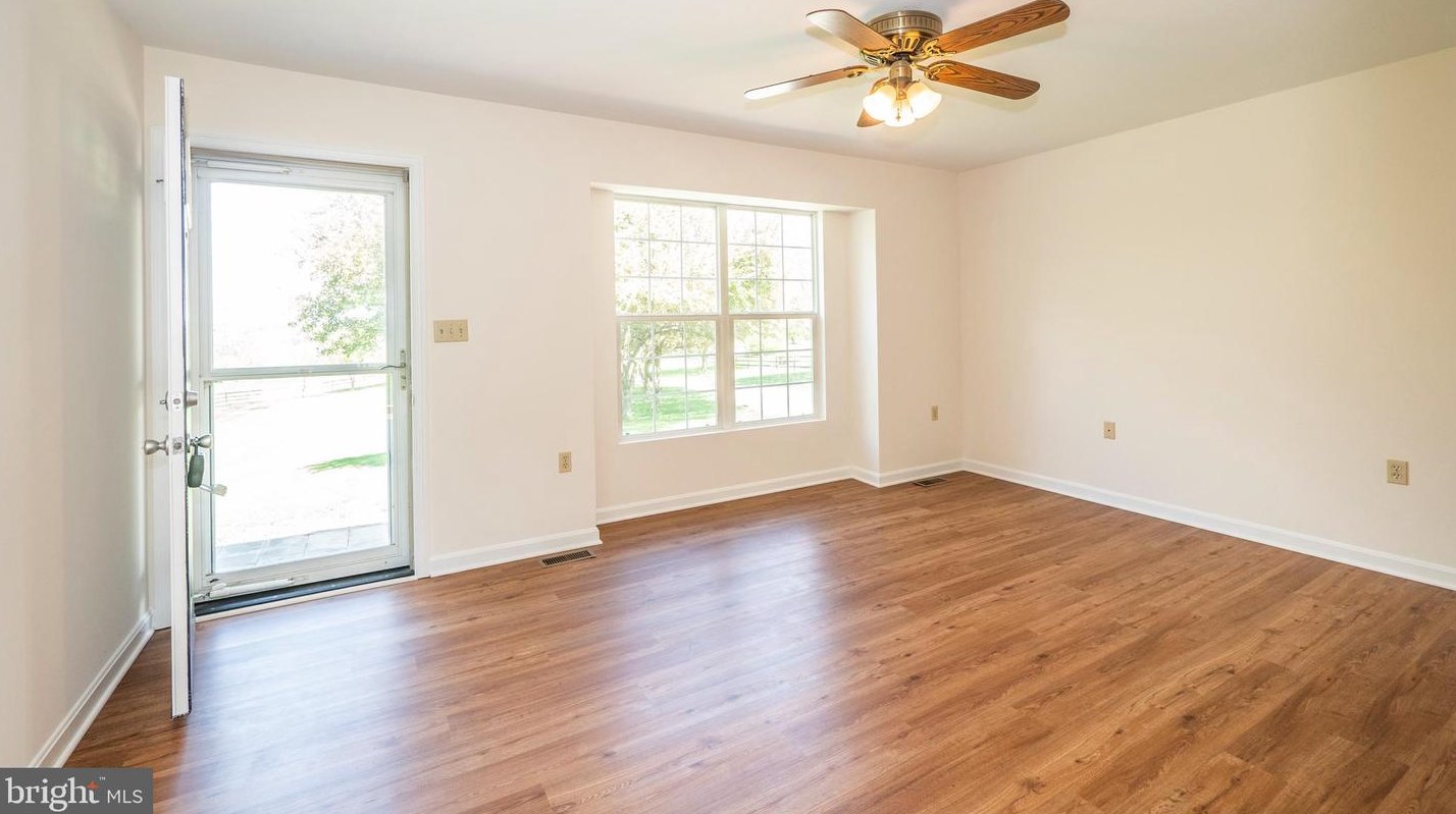 2225 Doctor Stitely Rd, New Windsor MD  21776-8313 exterior