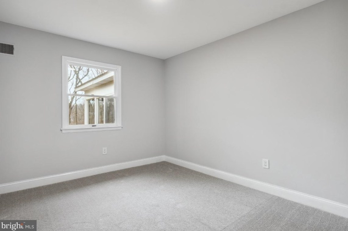 2124 Woodview Rd, Patapsco MD  21048-1118 exterior