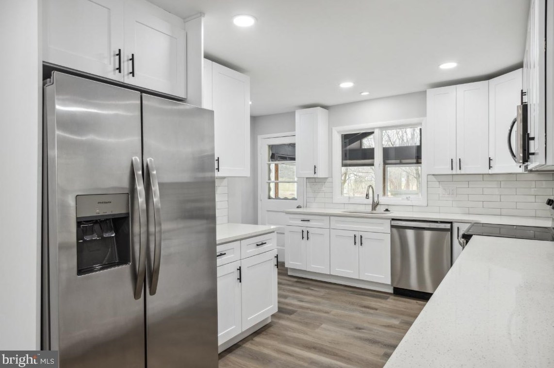 2124 Woodview Rd, Patapsco MD  21048-1118 exterior