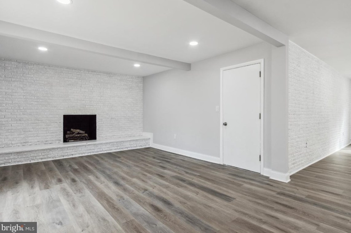 2124 Woodview Rd, Patapsco MD  21048-1118 exterior