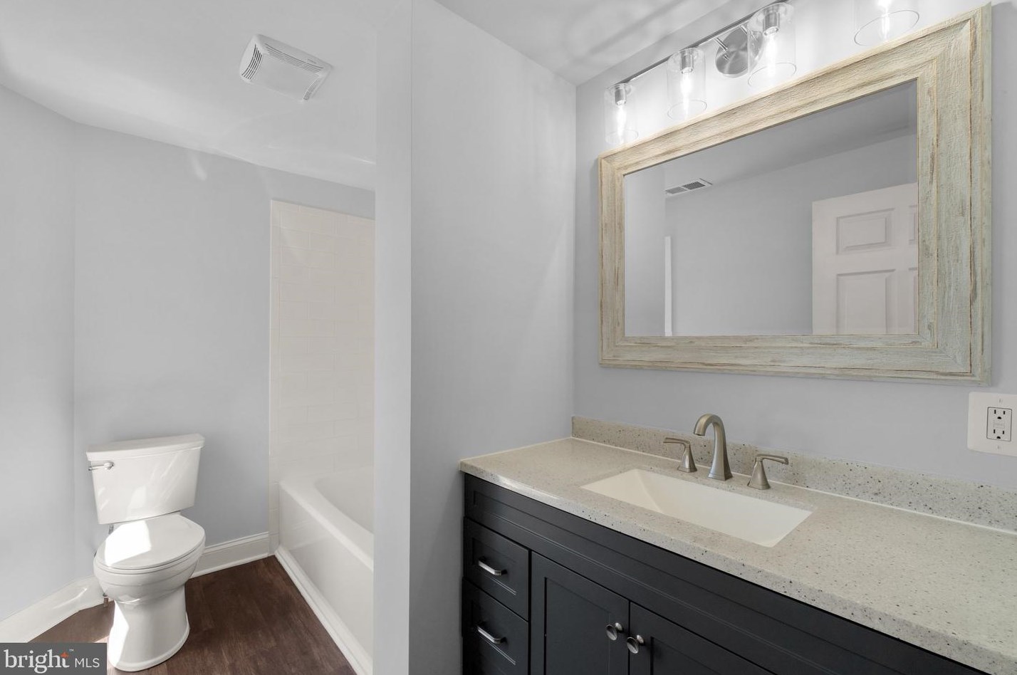 313 Baltimore St, Taneytown MD  21787-2224 exterior