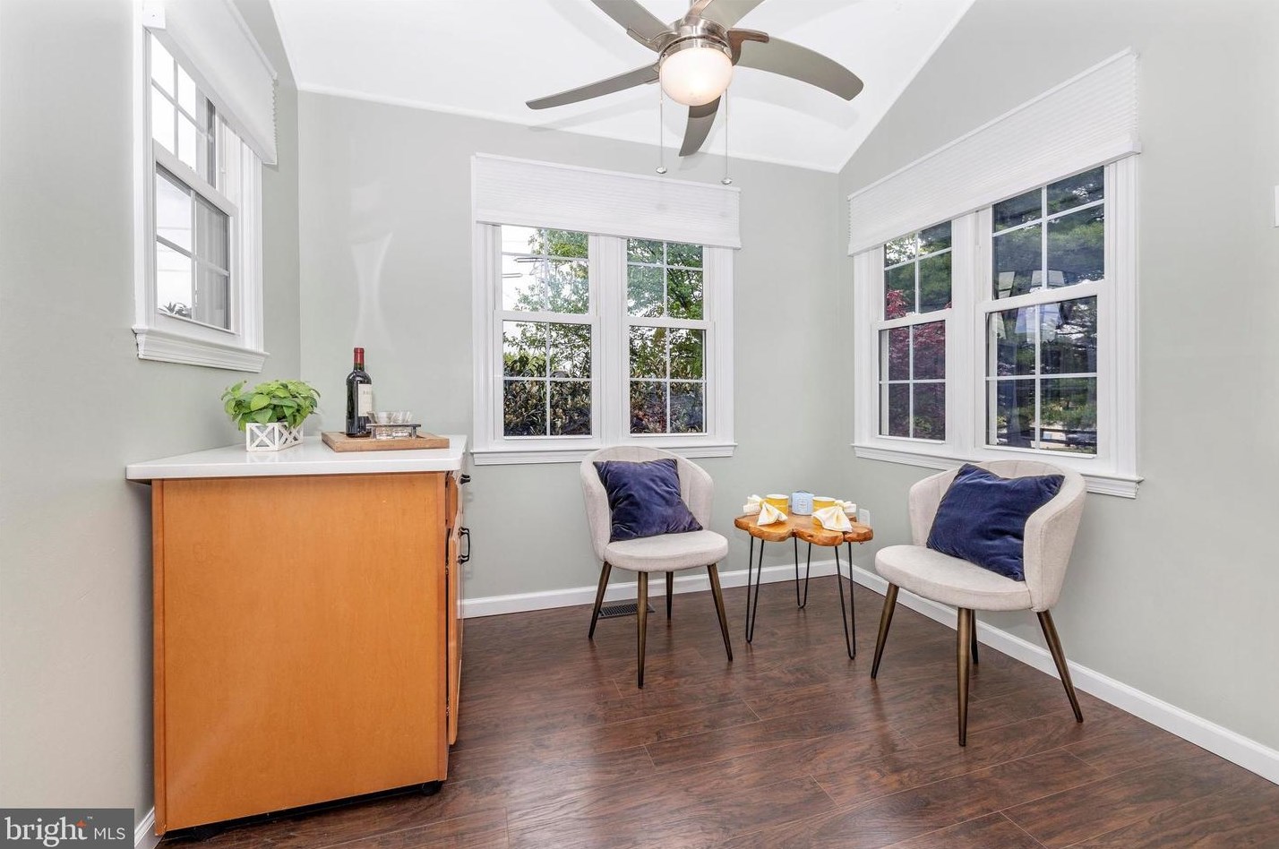 1704 Main St, Mount Airy MD  21771-5398 exterior