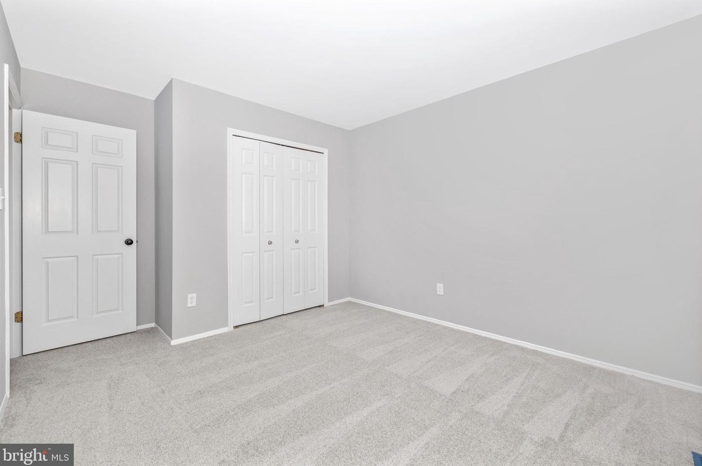 1704 Main St, Mount Airy MD  21771-5398 exterior